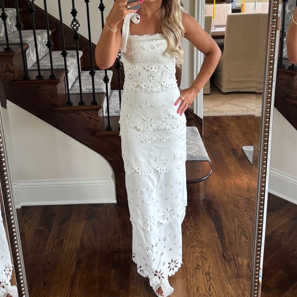 Long white dress- Tiered column dress